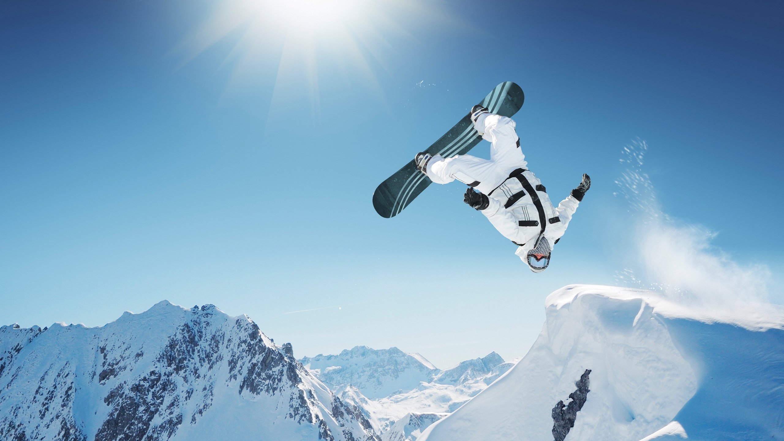jiuyou游戏-离了个大谱！勒沃库森跨圈碰瓷，AC米兰躺枪NBA，亚特兰大转会操作看呆全网